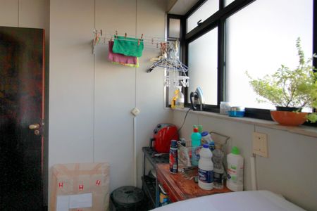 Apartamento à venda com 100m², 3 quartos e 2 vagasÁrea de Serviço