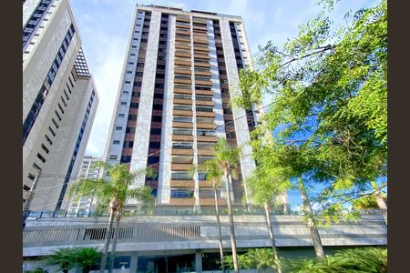 Apartamento à venda com 100m², 3 quartos e 2 vagasFachada