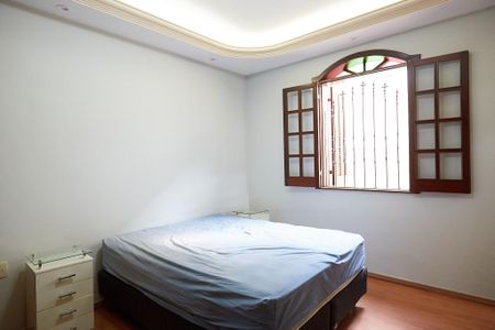 Casa à venda com 175m², 3 quartos e 3 vagasQuarto 1