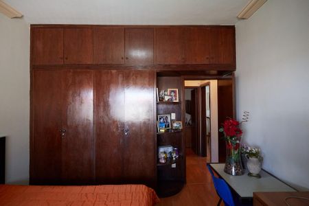 Casa à venda com 175m², 3 quartos e 3 vagasQuarto 2