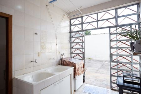 Casa à venda com 175m², 3 quartos e 3 vagasÁrea de Serviço