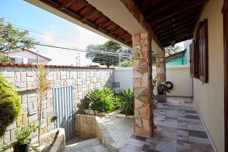 Casa à venda com 175m², 3 quartos e 3 vagasQuintal