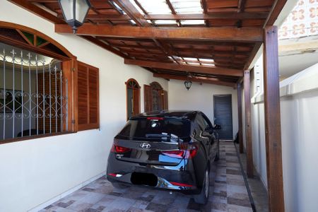 Casa à venda com 175m², 3 quartos e 3 vagasGaragem
