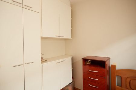 Casa à venda com 175m², 3 quartos e 3 vagasQuarto de Serviço