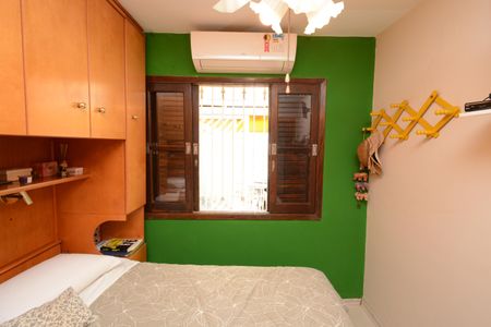 Casa à venda com 220m², 3 quartos e 2 vagasQuarto 1