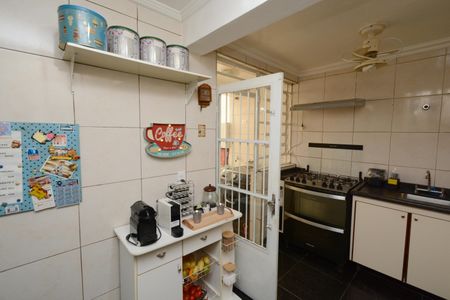 Casa à venda com 220m², 3 quartos e 2 vagasCozinha