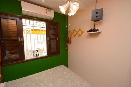 Casa à venda com 220m², 3 quartos e 2 vagasQuarto 1