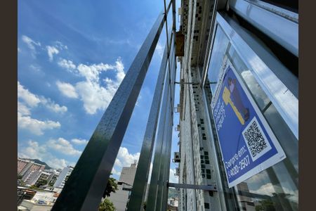 Apartamento à venda com 48m², 1 quarto e sem vaga Apartamento à venda com 48m², 1 quarto e sem vagaPlaquinha