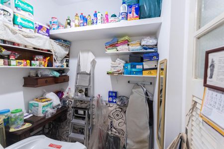 Apartamento à venda com 48m², 1 quarto e sem vagaQuarto de Serviço
