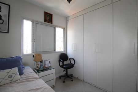 Apartamento à venda com 64m², 2 quartos e 1 vagaQuarto