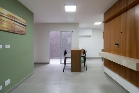 Apartamento à venda com 48m², 2 quartos e sem vaga Apartamento à venda com 48m², 2 quartos e sem vagaSala