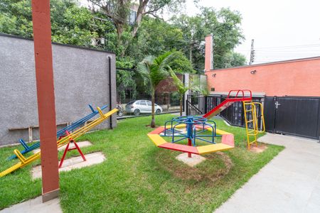 Apartamento à venda com 48m², 2 quartos e sem vaga Apartamento à venda com 48m², 2 quartos e sem vagaÁrea comum - Playground