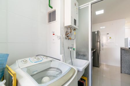 Apartamento à venda com 81m², 2 quartos e 2 vagas Apartamento à venda com 81m², 2 quartos e 2 vagasÁrea de Serviço