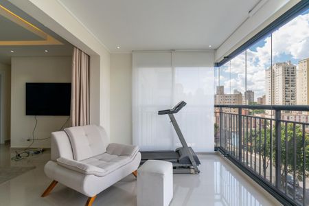 Apartamento à venda com 81m², 2 quartos e 2 vagas Apartamento à venda com 81m², 2 quartos e 2 vagasVaranda