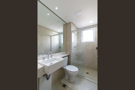 Apartamento à venda com 81m², 2 quartos e 2 vagas Apartamento à venda com 81m², 2 quartos e 2 vagasBanheiro da Suíte