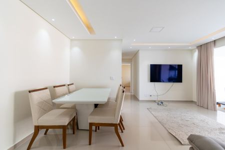 Apartamento à venda com 81m², 2 quartos e 2 vagas Apartamento à venda com 81m², 2 quartos e 2 vagasSala