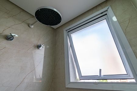 Apartamento à venda com 81m², 2 quartos e 2 vagas Apartamento à venda com 81m², 2 quartos e 2 vagasBanheiro da Suíte