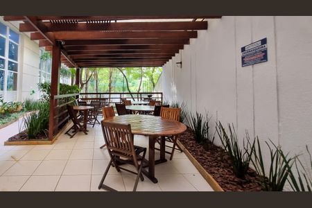Apartamento à venda com 107m², 2 quartos e 2 vagasÁrea comum - Churrasqueira