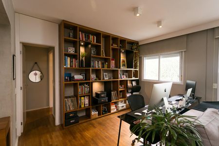 Apartamento à venda com 107m², 2 quartos e 2 vagasSala