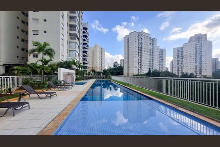 Apartamento à venda com 107m², 2 quartos e 2 vagasÁrea comum - Piscina