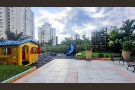 Apartamento à venda com 107m², 2 quartos e 2 vagasÁrea comum - Playground
