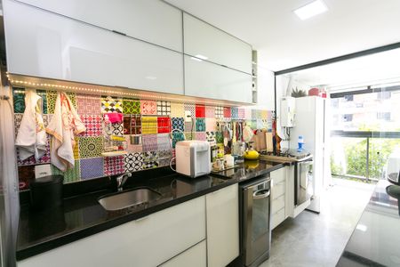 Apartamento à venda com 70m², 1 quarto e 2 vagasCozinha