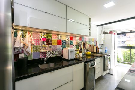 Apartamento à venda com 70m², 1 quarto e 2 vagasCozinha