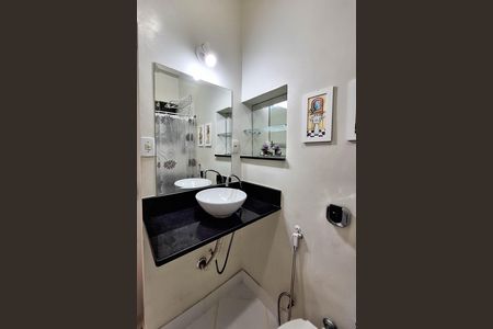 Apartamento para alugar com 55m², 2 quartos e sem vaga Apartamento para alugar com 55m², 2 quartos e sem vagaBanheiro