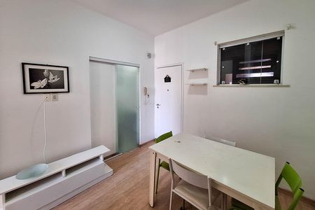Apartamento para alugar com 55m², 2 quartos e sem vaga Apartamento para alugar com 55m², 2 quartos e sem vagaSala