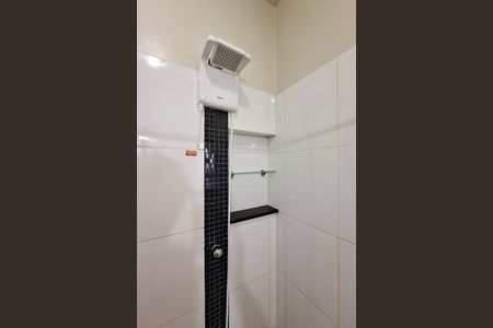 Apartamento para alugar com 55m², 2 quartos e sem vaga Apartamento para alugar com 55m², 2 quartos e sem vagaBanheiro
