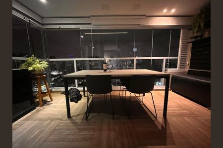Apartamento à venda com 65m², 2 quartos e 1 vagaVista