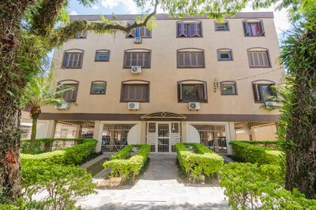 Apartamento à venda com 76m², 3 quartos e 1 vaga Apartamento à venda com 76m², 3 quartos e 1 vagaFachada