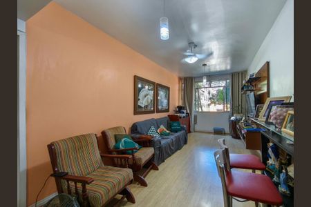 Apartamento à venda com 90m², 2 quartos e 1 vagaSala