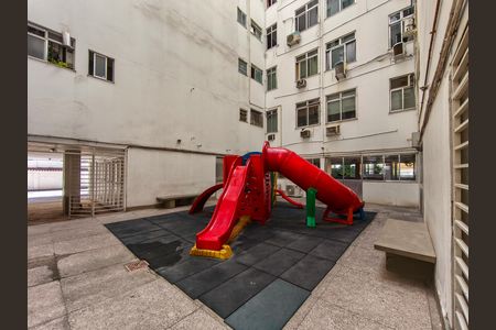 Apartamento à venda com 90m², 2 quartos e 1 vagaÁrea comum - Playground