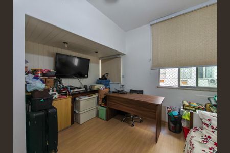Apartamento à venda com 90m², 2 quartos e 1 vagaQuarto 2