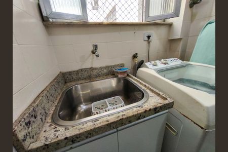 Apartamento à venda com 90m², 2 quartos e 1 vagaCozinha e Área de Serviço