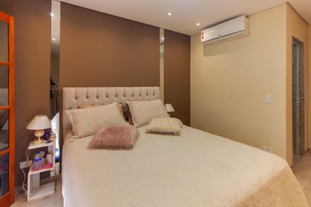 Casa à venda com 350m², 6 quartos e 8 vagasSuíte