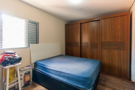 Casa à venda com 350m², 6 quartos e 8 vagasQuarto 5