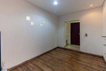 Casa à venda com 350m², 6 quartos e 8 vagasQuarto 4