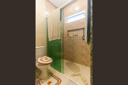 Casa à venda com 350m², 6 quartos e 8 vagasBanheiro 2