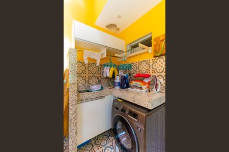 Casa à venda com 350m², 6 quartos e 8 vagasÁrea de Serviço