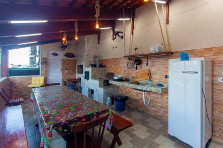 Casa à venda com 350m², 6 quartos e 8 vagasÁrea de Lazer