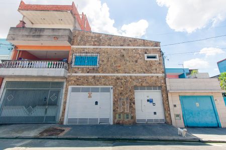 Casa à venda com 350m², 6 quartos e 8 vagasFachada