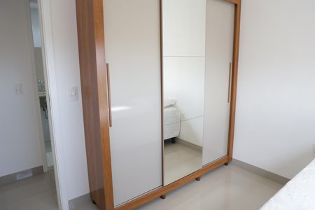Apartamento para alugar com 78m², 3 quartos e 2 vagasQuarto 2