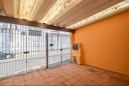 Casa para alugar com 125m², 2 quartos e 2 vagas Casa para alugar com 125m², 2 quartos e 2 vagasGaragem