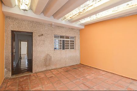 Casa para alugar com 125m², 2 quartos e 2 vagas Casa para alugar com 125m², 2 quartos e 2 vagasGaragem