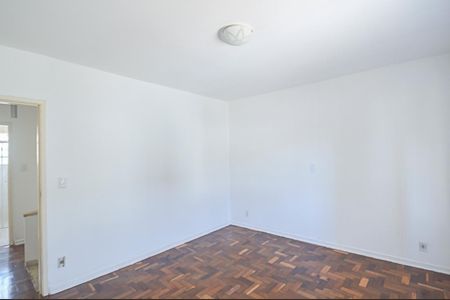 Casa para alugar com 125m², 2 quartos e 2 vagas Casa para alugar com 125m², 2 quartos e 2 vagasQuarto 1