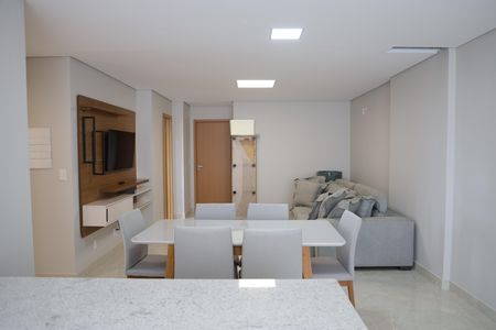 Apartamento para alugar com 90m², 3 quartos e 2 vagasSala