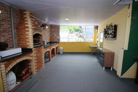 Apartamento à venda com 160m², 2 quartos e sem vagaÁrea gourmet - Churrasqueira