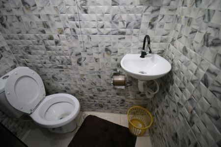 Apartamento à venda com 160m², 2 quartos e sem vagaBanheiro